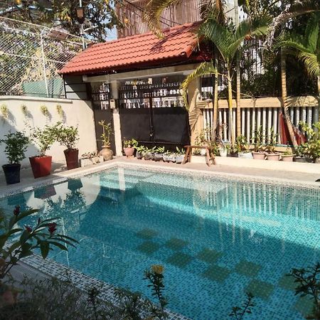 Room 12 - Studio In A Villa 5Mn Walk From The Royal Palace With Swimming Pool Phnom Penh Ngoại thất bức ảnh